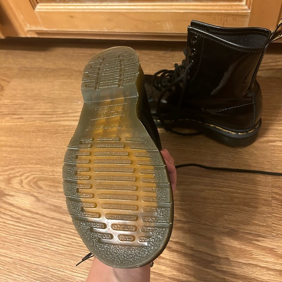 Dr. Martens black Airwair with bouncing soles combat boots size 6! - Picture 4 of 7